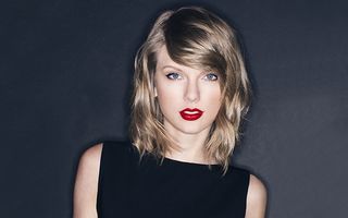 Taylor Swift este artistul anului 2015