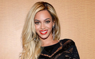 Beyonce va cânta alături de Coldplay la Super Bowl 2016