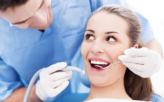 Sănătate. 6 probleme grave pe care le poţi descoperi după o vizită la dentist