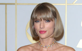 Taylor Swift, singura femeie care a câştigat de două ori Grammy-ul pentru albumul anului