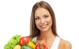 Sănătate. Ce trebuie să conţină dieta care te scapă de acnee?