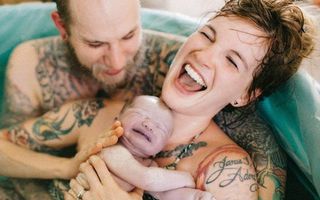 Miracolul naşterii: Frumuseţea şi agonia femeilor care dau viaţă - FOTO