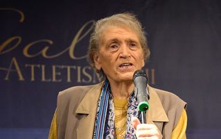 Iolanda Balaş a murit la 79 de ani