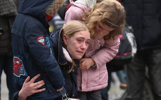 Scene emoţionante: Belgienii îşi plâng morţii şi promit că rămân uniţi