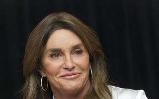 Caitlyn Jenner nu mai vrea să fie femeie. Dezvăluirile unui scriitor