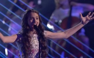 Laura Bretan a impresionat din nou juraţii la America's Got Talent şi merge mai departe - VIDEO