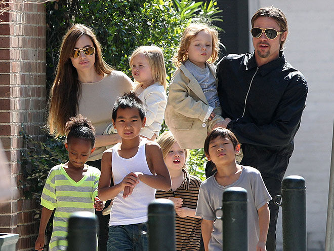 Brad Pitt ?i Angelina Jolie