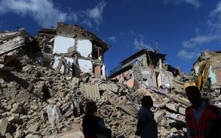 Un copil de 11 ani, al şaselea român ucis de cutremurul din Italia