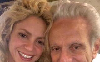 Shakira, selfie cu tatăl ei, care a împlinit 85 de ani - FOTO