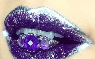 Buze transformate în bijuterii. Trendul care face senzație pe Instagram