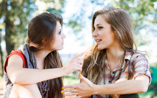 7 indicii ca să deosebești un prieten adevărat de unul toxic