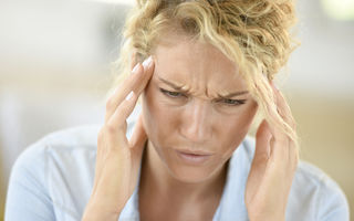 7 obiceiuri proaste care pot provoca dureri de cap