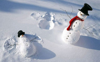 Cei mai haioşi oameni de zăpadă. 20 de imagini amuzante