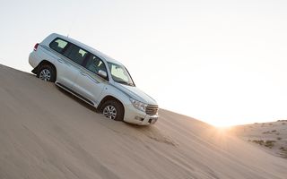Doha Deşert Safari. Cum arată o zi cu jeep-urile în deşertul din Qatar