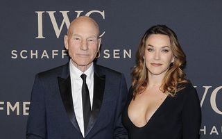 Căpitanul Picard e pe mâini bune: Cum arată soţia actorului din „Star Trek“