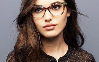 Ce ochelari de vedere se poartă în 2017? 5 stiluri în tendințe