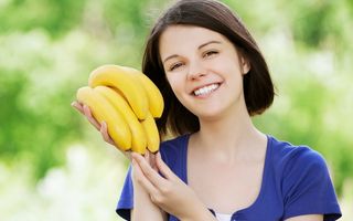 Ce se întâmplă în corpul tău dacă mănânci banane în fiecare zi