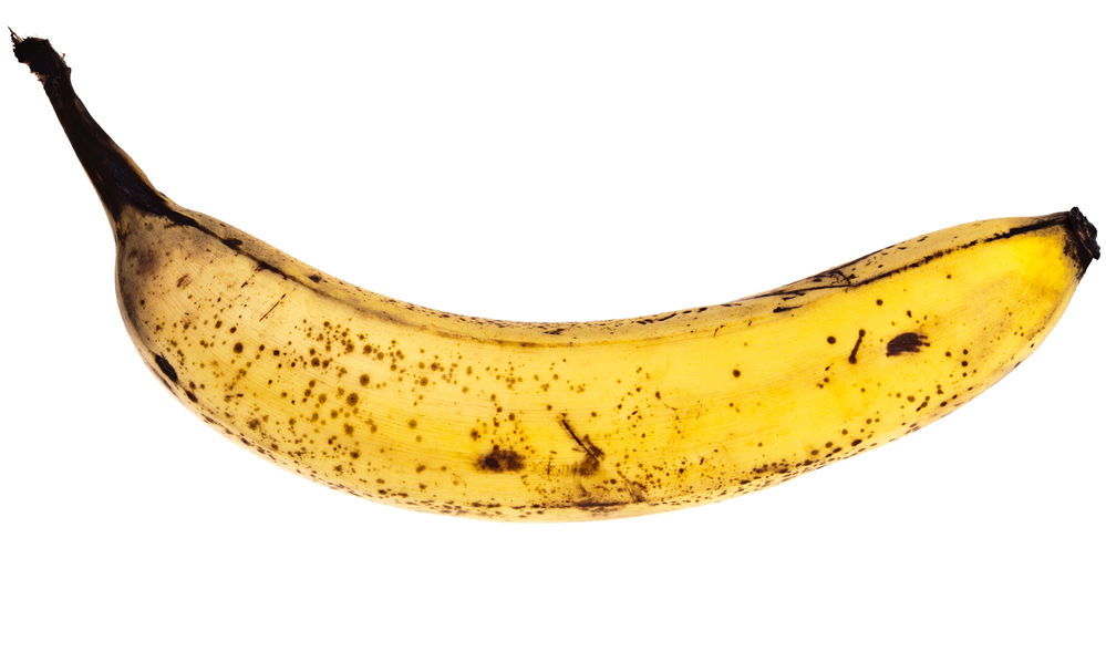 Atenție! Iată ce se întâmplă dacă mâncați banane cu pete maronii sau coaja neagră