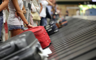Ce să faci dacă o companie aeriană îți pierde bagajul?