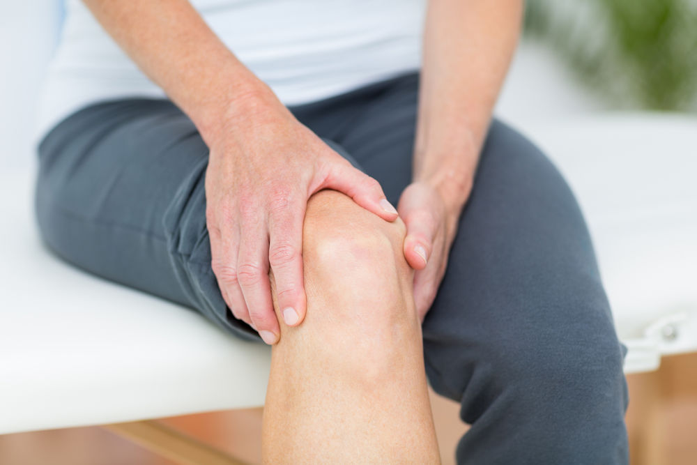 umflarea corpului gras al genunchiului dureri articulare timp de șase luni