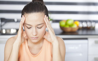 4 trucuri alimentare care te scapă de durerile de cap