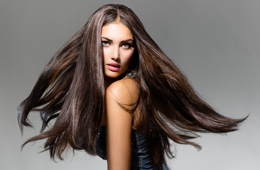 7 trucuri care îţi fac părul să crească mai repede