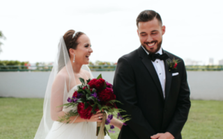 O nuntă de neuitat: Invitaţii au fost uimiţi când au văzut tortul