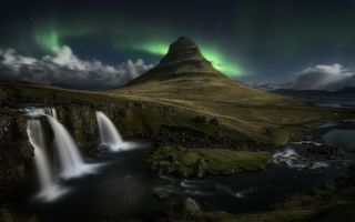 Cea mai tare călătorie de care poţi avea parte: Două luni în Islanda, cu 7 euro pe zi