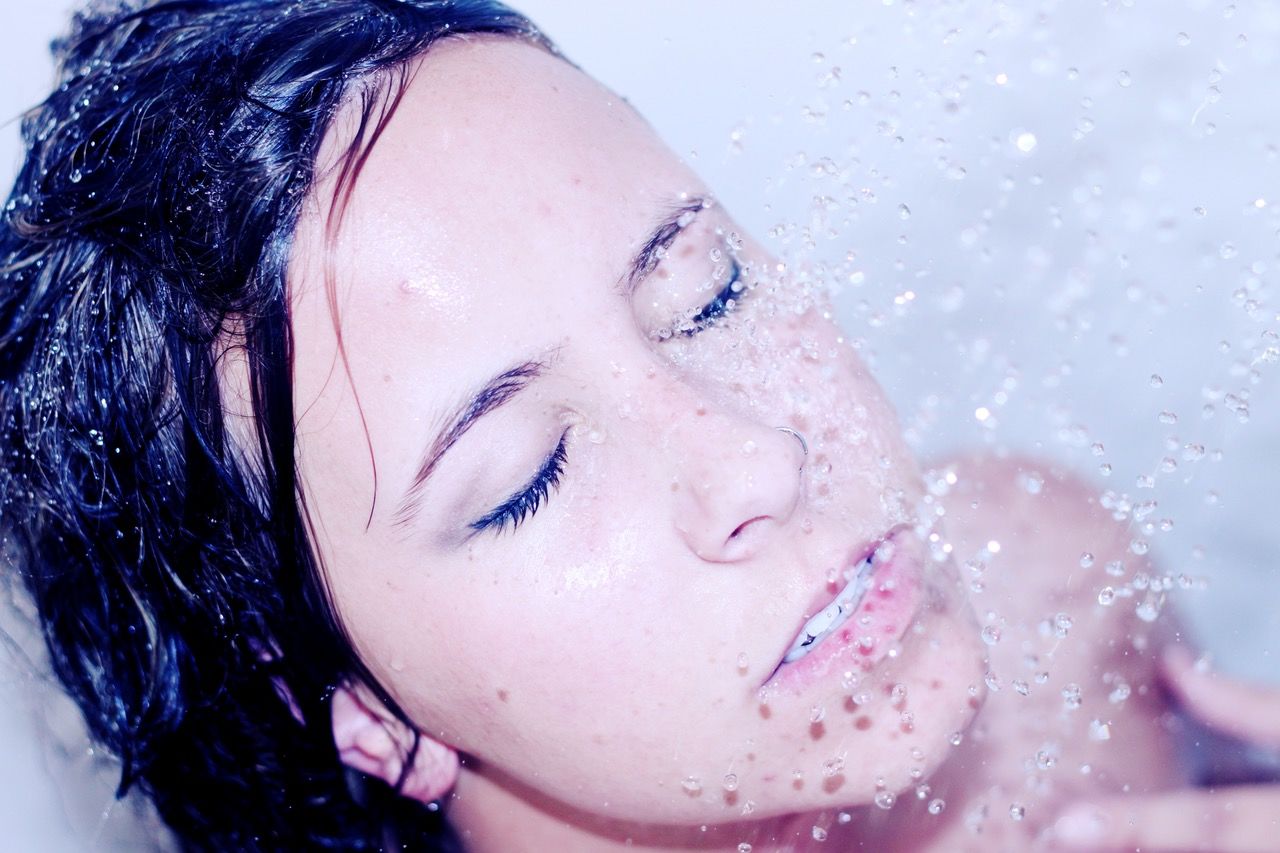 5 beneficii uimitoare ale duşului cu apă rece