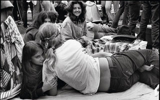 Rebelii anilor '70. Cele mai frumoase fotografii cu adolescenţii acelor vremuri