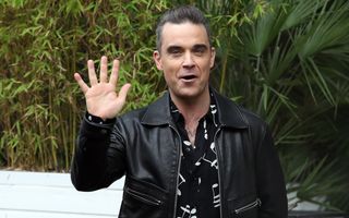 Robbie Williams are un sindrom care îl face să mănânce noaptea: „Vreau zahăr, mult zahăr!“