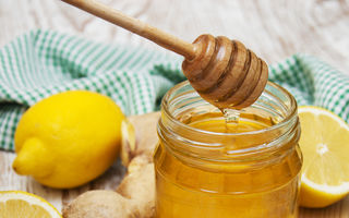 Cura cu ghimbir și miere: ce beneficii are pentru sănătate