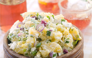 Cum să faci cea mai bună salată de cartofi cu maioneză