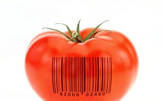 Ce înseamnă etichetele de pe fructe: Cum să te fereşti de capcanele din raft