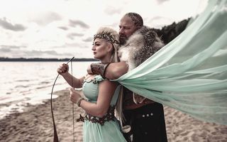 Asta au vrut, asta au făcut: Poze de nuntă inspirate de vikingi