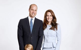 Kate şi William au făcut felicitarea de Crăciun: Ce a remarcat presa în poza lor