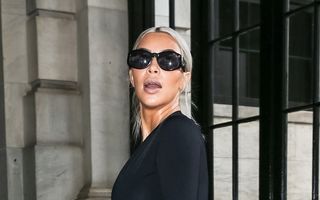 Kim Kardashian, sfătuită de Kanye West să nu mai poarte ochelari mari de soare
