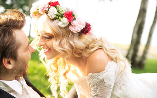 Cum îţi afectează data nunţii căsnicia, conform astrologiei