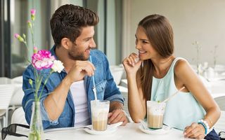 5 trucuri pentru ca flirtul să dea cele mai bune rezultate