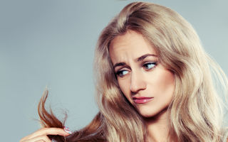 7 obiceiuri care îți distrug părul fără să-ți dai seama