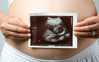 6 simptome precoce de sarcină. Cum îți dai seama dacă ești însărcinată