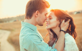 11 fraze pe care le spun bărbaţii atunci când sunt îndrăgostiţi