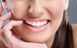 Noutate în stomatologie. Un sistem de implant multiplu te ajută să ai un zâmbet nou în 24 de ore