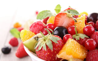 Cele mai bune fructe cu un conținut redus de zahăr