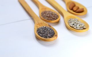 7 tipuri de semințe sănătoase și cum să le folosești