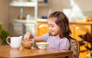 7 alimente care nu sunt sănătoase pentru copilul tău