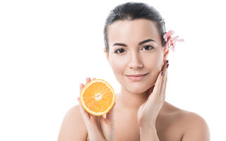De ce vitamine ai nevoie pentru o piele sănătoasă și strălucitoare