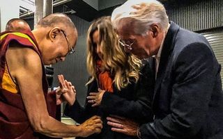 Richard Gere va fi tată la 69 de ani: Starul și soția lui, binecuvântați de Dalai Lama
