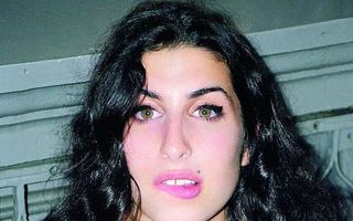 Tânără și nemaivăzută: Cum arăta Amy Winehouse înainte de a-și înfrunta demonii