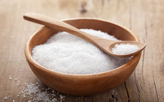 6 motive să mănânci mai multă sare
